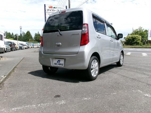 18074854_carP_l_8.jpg