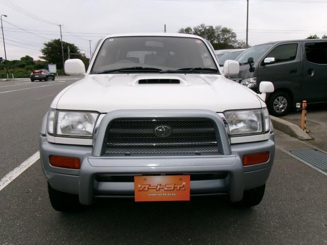 1201233A30251019W00208.jpg