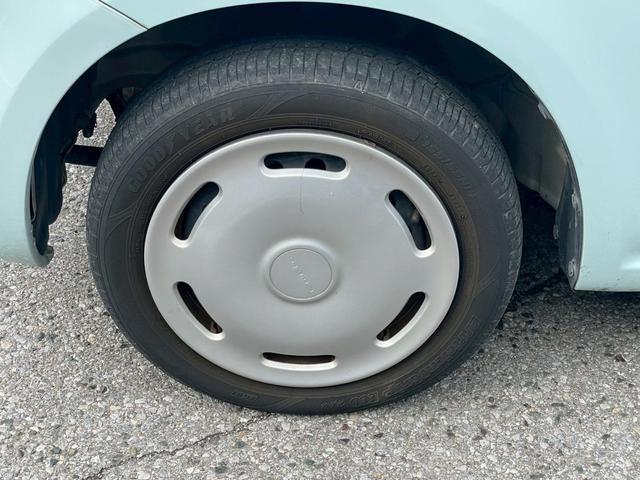 0404285A30251105W00209.jpg
