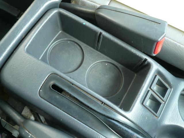 0800205A30251203W00117.jpg