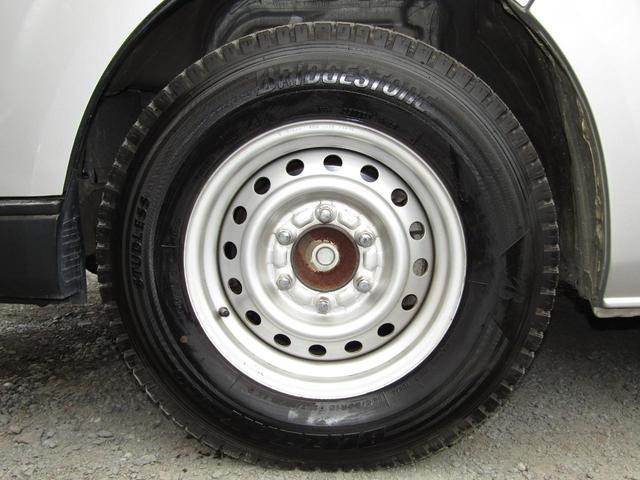 0403269A30250514W00216.jpg