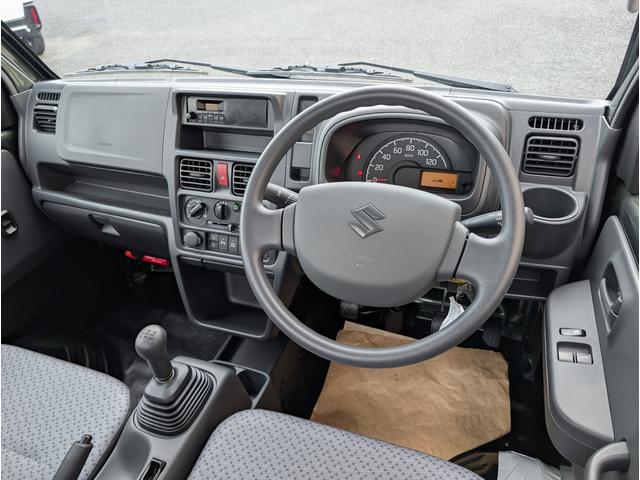 0902447A30260312W00114.jpg