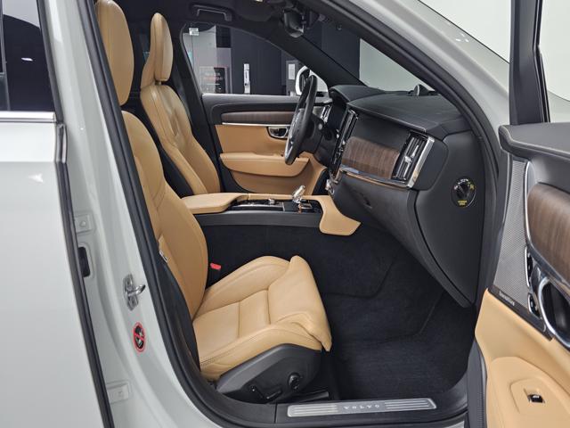 6ccea54185db24f8d5eea49c444b97c8.jpeg
