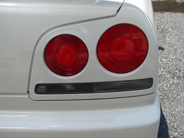 0503049A30250618W00119.jpg