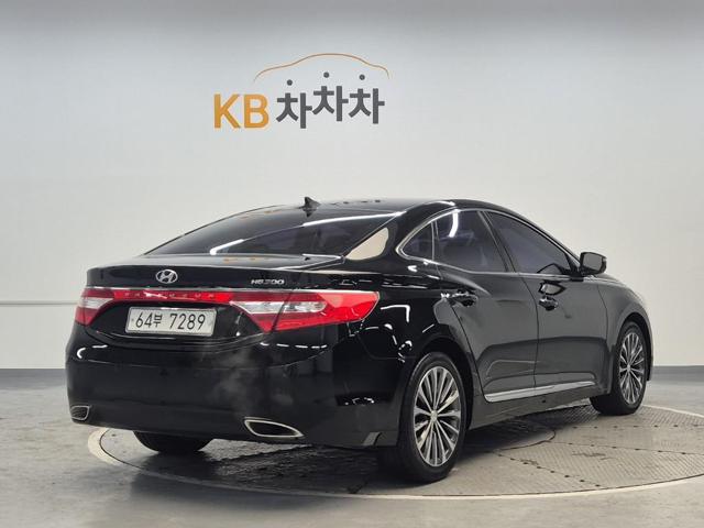 5111501924R3.jpg