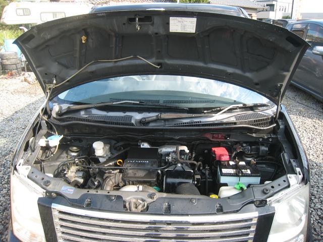 0208874A30250901W00114.jpg