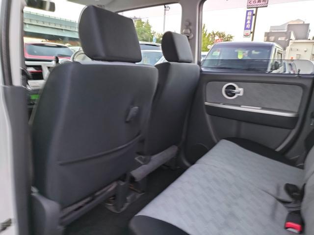 0700087A30251028W00215.jpg