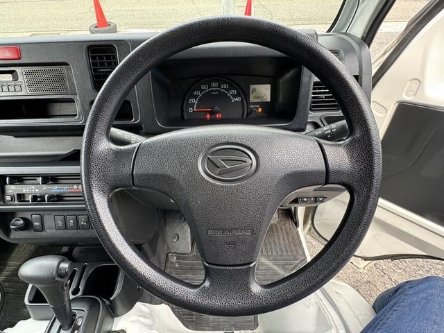 0708560A30250910W00211.jpg