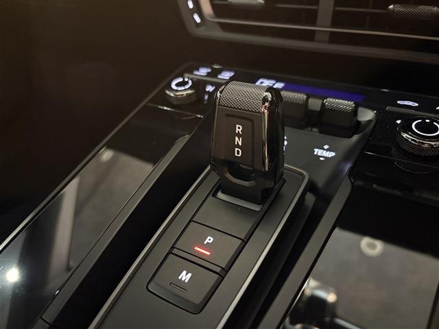d6dac4889a010baf5e997c2c2cbe8221.jpg