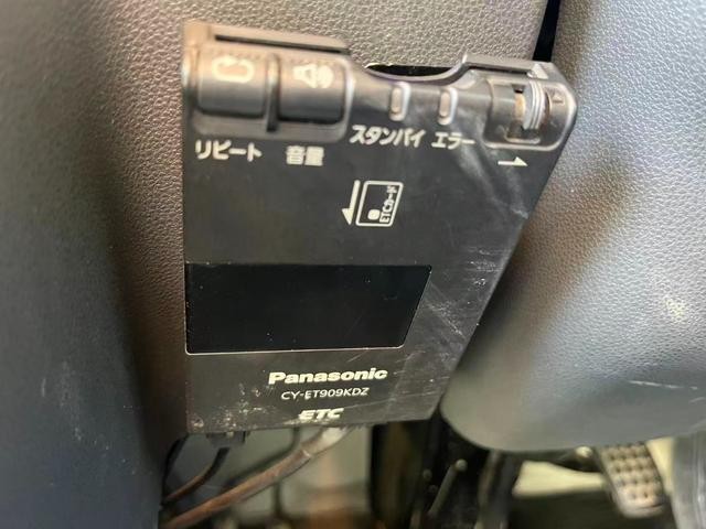 0508767A30251101W00711.jpg