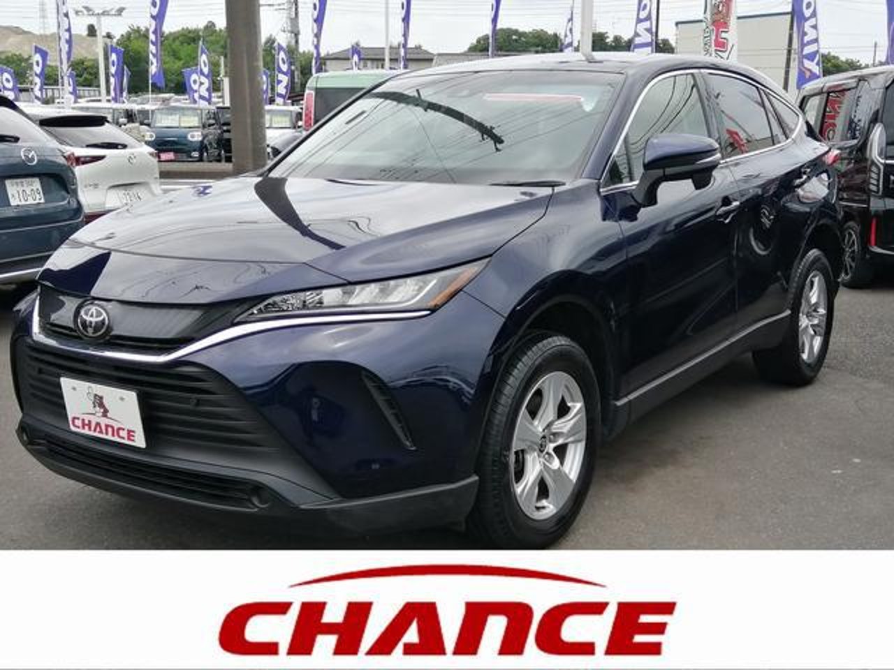 2022 Toyota Harrier, photo 1 of 1