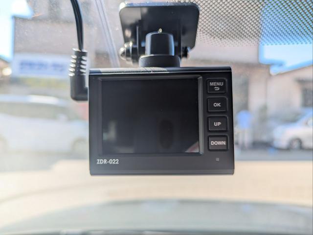 8615347ef04cc27e95ae82a02ec4cc04.jpg