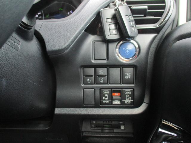 0540599A30251022W00118.jpg