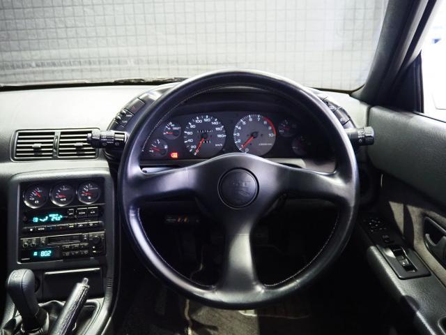 22757747_carP_l_8.jpg