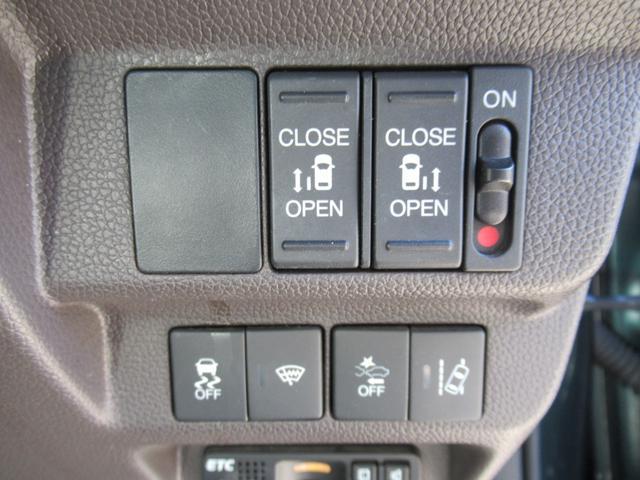 0703310A30260221W00113.jpg
