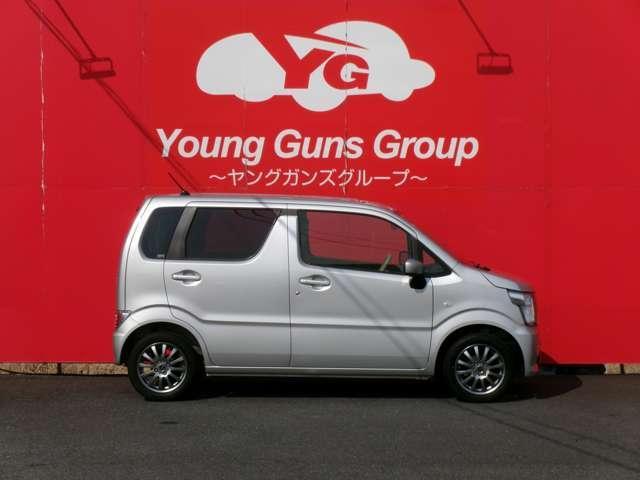 23032439_carP_l_4.jpg