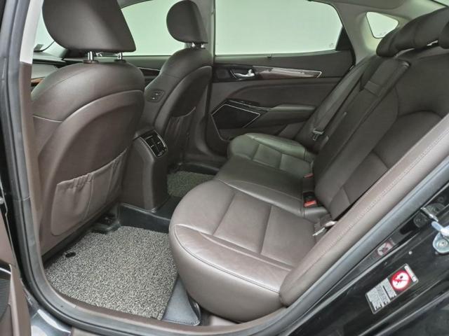 6021000084R12.jpg