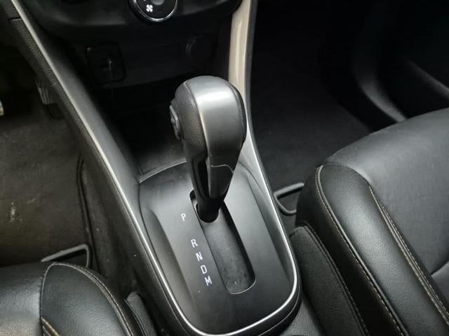5121502218R8.jpg
