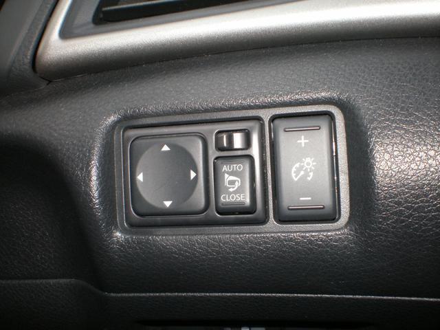 0500943A30260207W00113.jpg