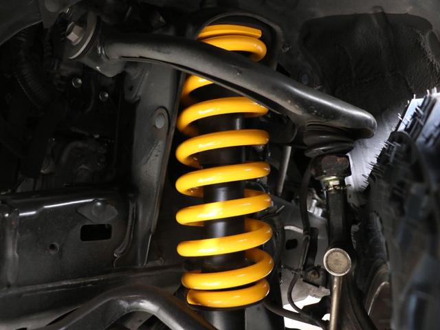 0560694A30260403W00119.jpg