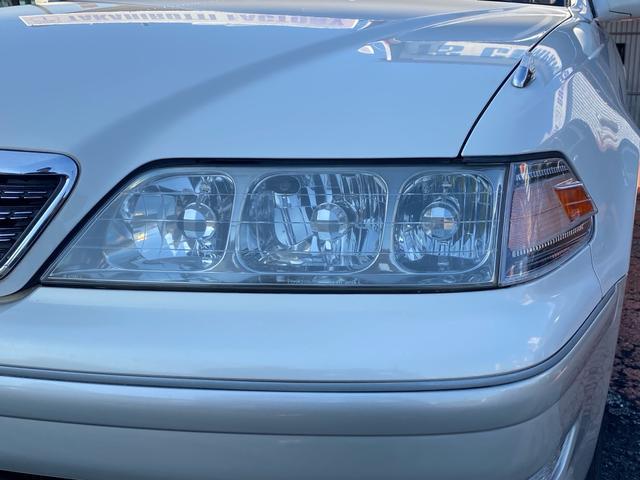 0700003A30260221W00213.jpg