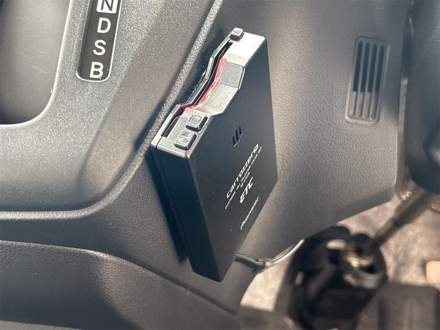 0703614A30251104W00115.jpg