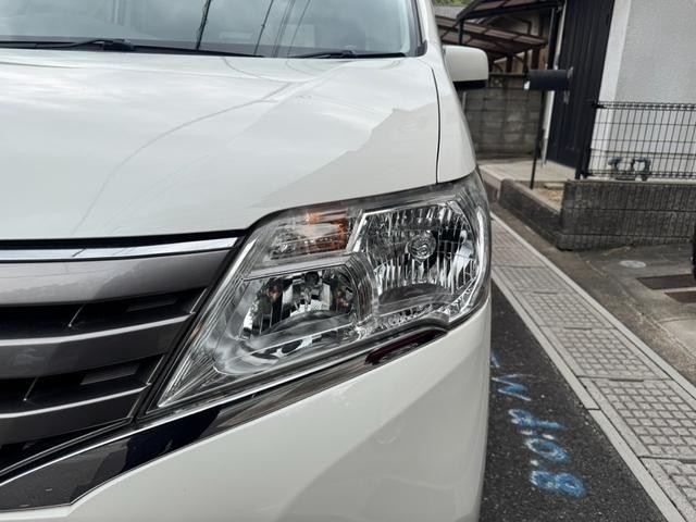 0704305A30250806W00118.jpg