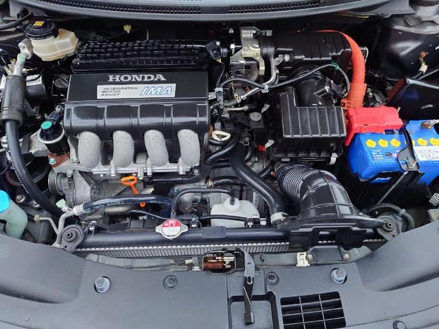 0208274A30251202W00217.jpg