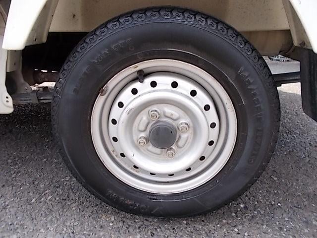 0802381A30250830W00116.jpg