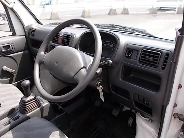 0802381A30250830W00118.jpg