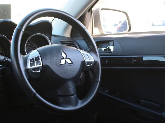 0520046A30251220W00112.jpg