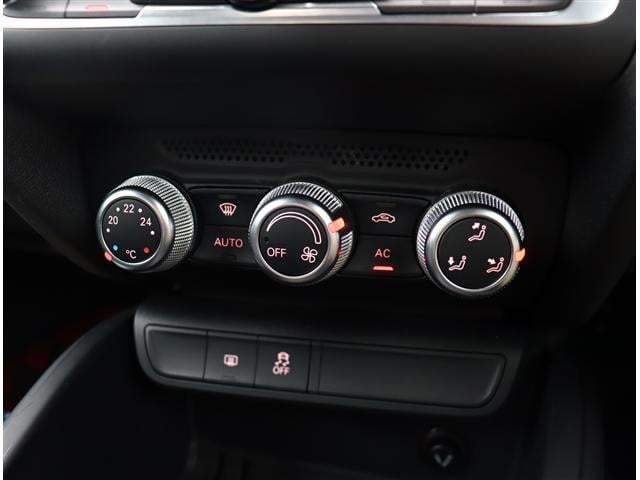 0503103A20251018G00115.jpg