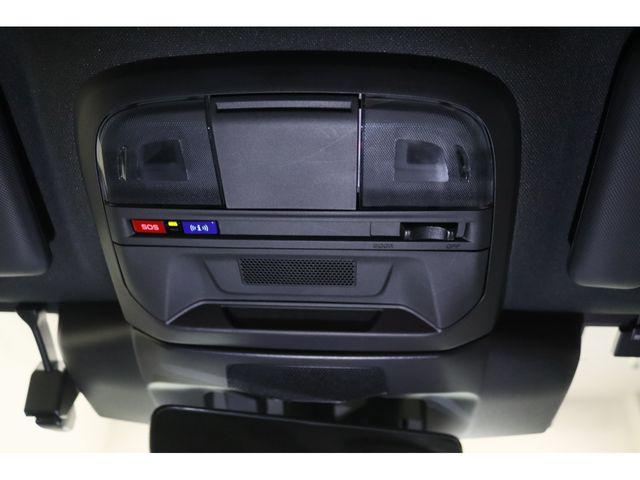 d8bc5052bf0ddd9ede845cc508e75f68.jpg