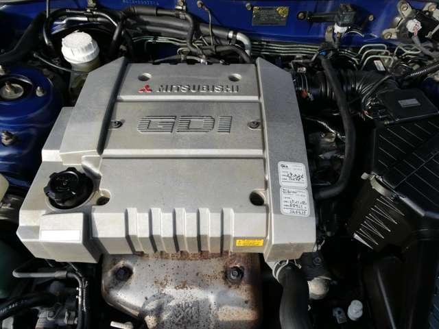 20588123_carP_l_11.jpg