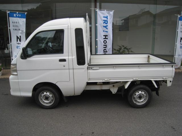 1200199A30251005W00202.jpg