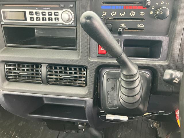 1150037A30260408W00807.jpg