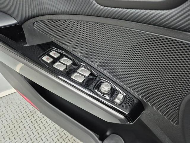 5111000434R17.jpg