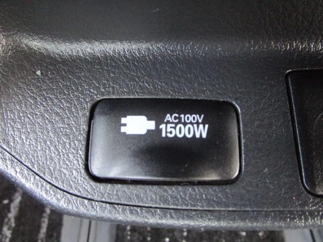 0400797A30250717W00116.jpg