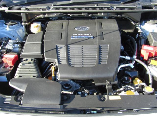 0903304A30251210W00217.jpg