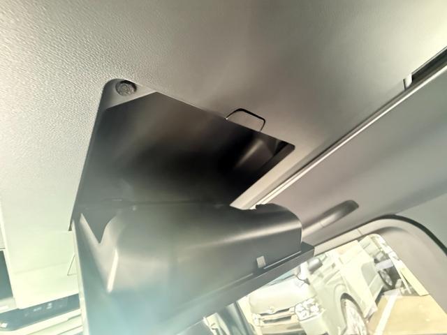 0801328A30250606W00116.jpg
