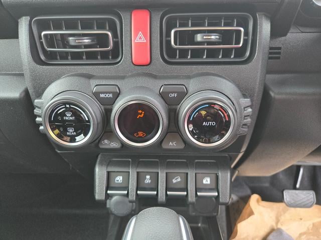 0904129A30250412W00114.jpg