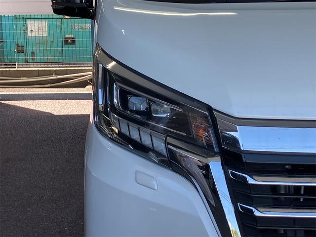 0840587A30260408W00216.jpg