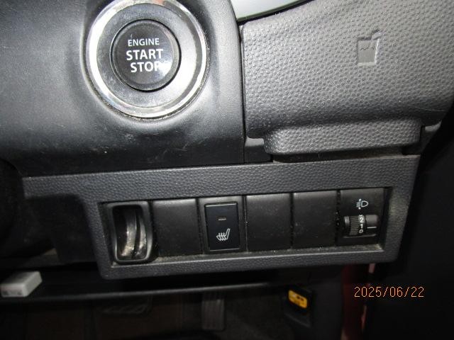 0900963A30250623W00117.jpg