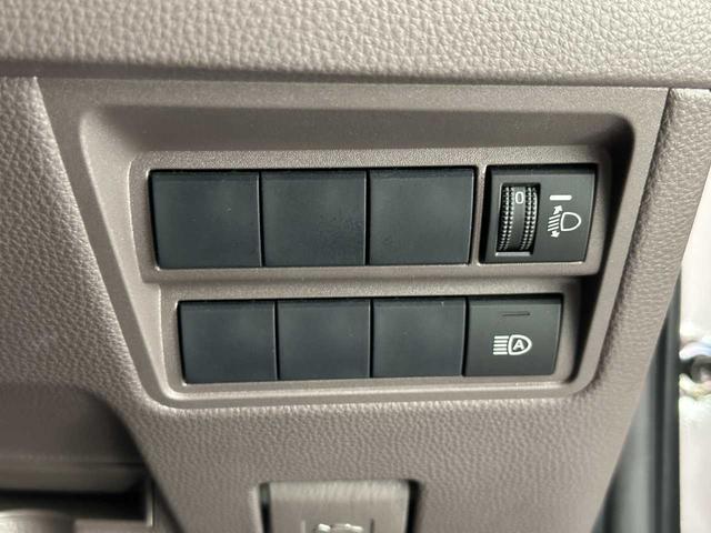 0230038A30250522W00114.jpg