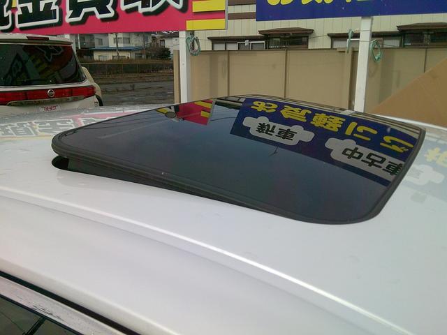 0904330A30250308W00115.jpg