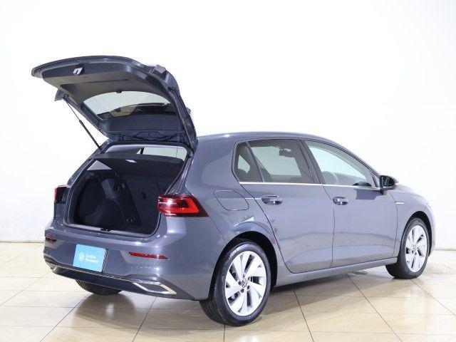 e8519bb3969f1a3f4b6715cdd6b3b1e0.jpg
