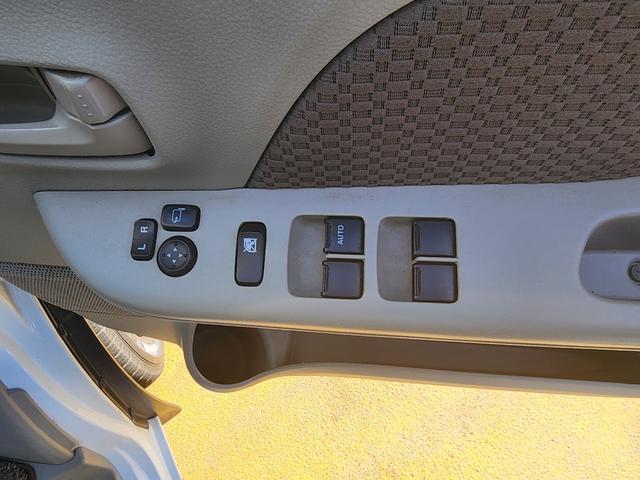 0540272A30260203W00212.jpg