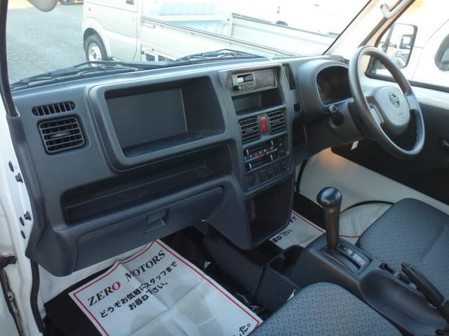 0509025A30251112W00604.jpg