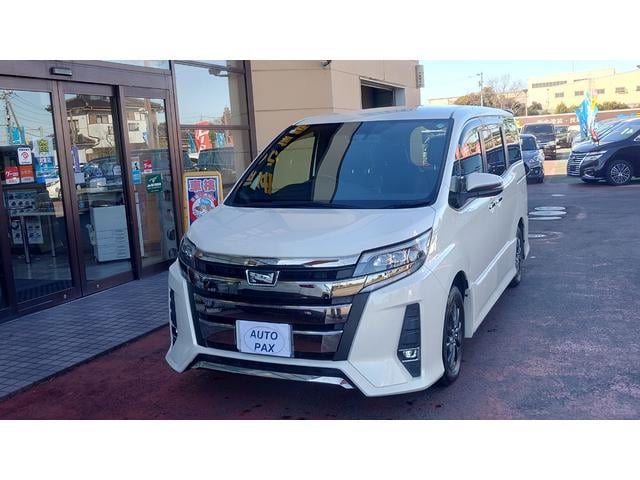 Used NOAH for sale | Global Car Exporters - SBT Japan