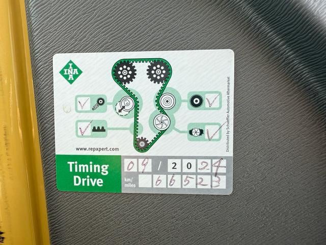 1000123A30250910W00102.jpg